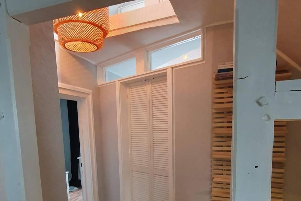 Geschmackvolle Wohnung 65Qm In Solingen Nrw Luaran gambar