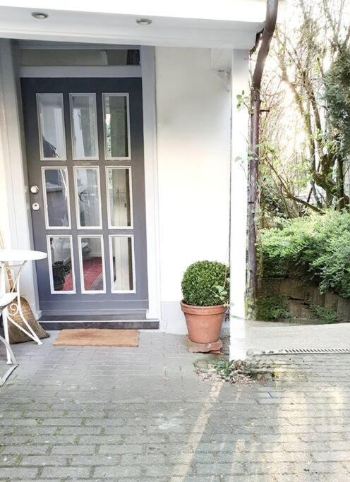 Geschmackvolle Wohnung 65Qm In Solingen Nrw Luaran gambar